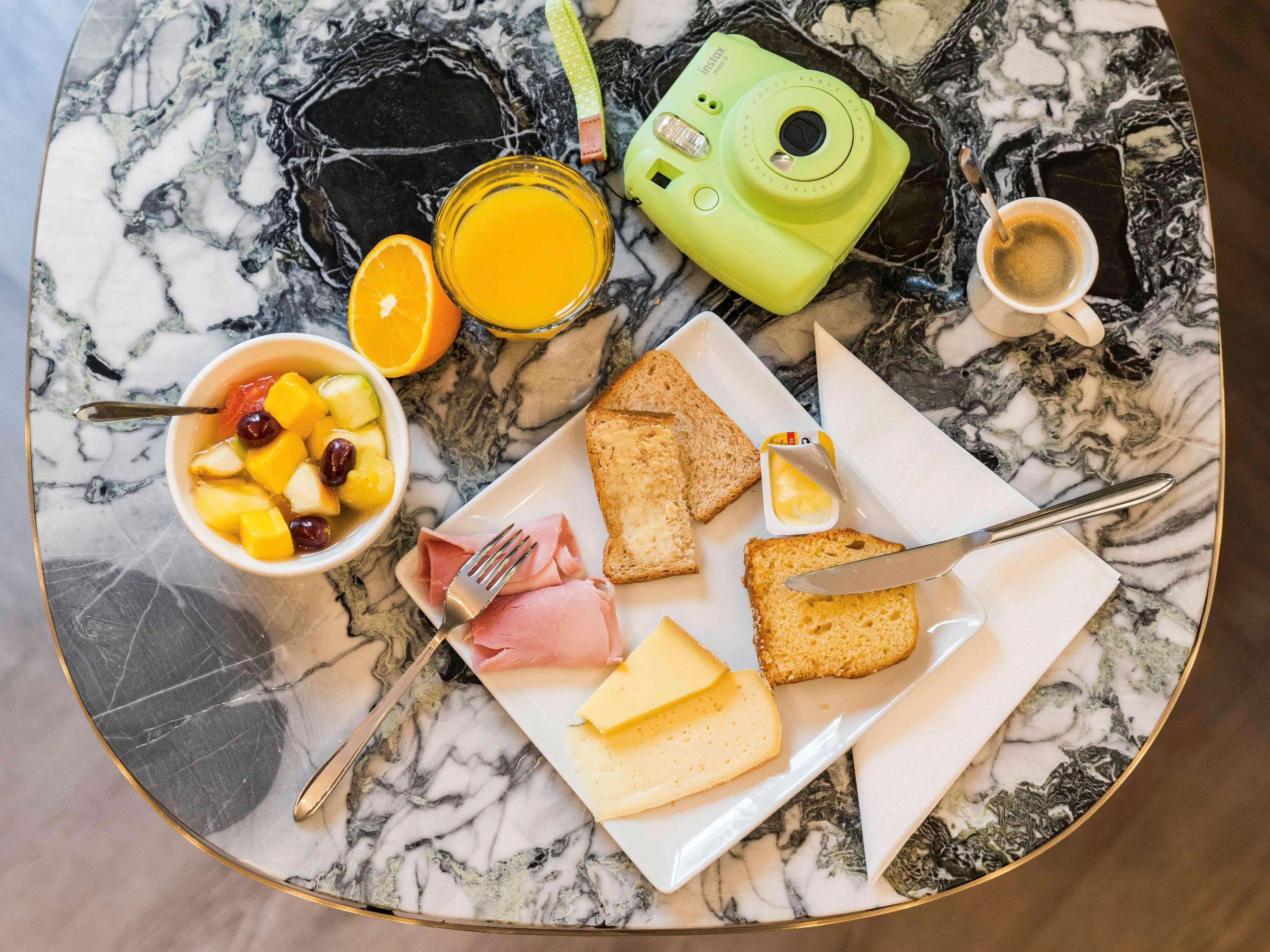 Ibis Styles Paris Nation Cours De Vincennes Hotel Kültér fotó